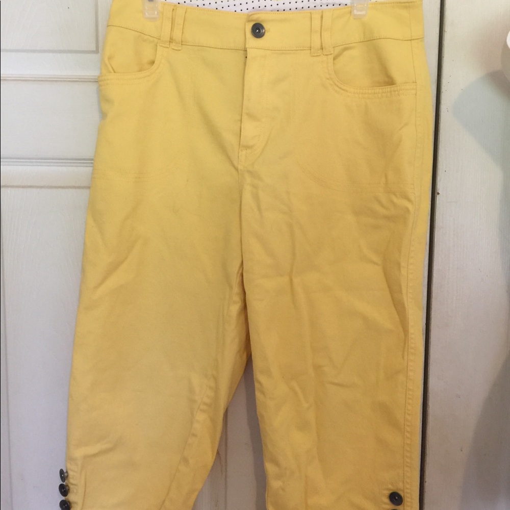 Capri size 8 Christopher & Banks